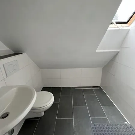 Apartamento Schoenes Monteur Mg14 Mönchengladbach